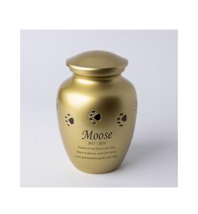 โกศทองเหลืองสำหรับสัตว์เลี้ยงที่สง่างามสำหรับขี้เถ้ากับการแกะสลักและพิมพ์รูปอุ้งเท้า - Product Image 2