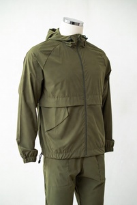 ชุดวอร์มเทคฟลีซสีดำสำหรับผู้ชาย ดีไซน์ OEM ผ้าฝ้าย 69% โพลีเอสเตอร์ 31% เสื้อฮู้ดซิปเต็มตัว กางเกงจ็อกเกอร์ขายาว - Product Image 5