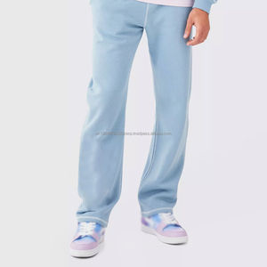 Chándal Personalizable de 350GSM para Hombre con Pantalones Acampanados y Chaqueta con Capucha 100% Algodón con Logotipo de Marca en la Parte Delantera - Product Image 4