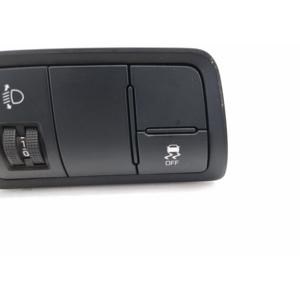 Bouton de commande ESP pour Hyundai i20 Série 93300-C8050 (20>) - Product Image 3
