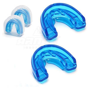 Protège-dents de boxe léger et confortable pour l'entraînement en salle de sport avec un contrôle des chocs amélioré et une finition lisse - Product Image 2