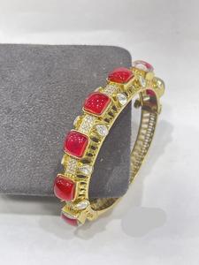 Bracelet en diamant à la mode pour femmes et filles avec un élégant design étincelant à la mode Zircon Kada avec des pierres scintillantes - Product Image 3