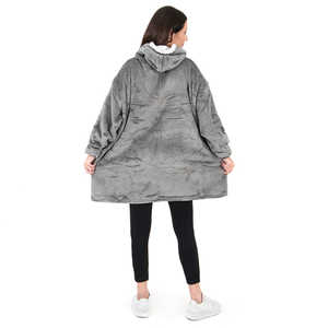 Coperta con Cappuccio Oversize Unisex in Flanella Stile Plaid Gigante in Poliestere e Pile per Casa o Viaggio Decorazione di Halloween - Product Image 3