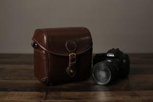 กระเป๋าหนังใส่กล้อง DSLR สะพายไหล่แนววินเทจสำหรับ LCG-0025B ทุกเพศ - Product Image 3