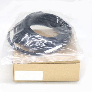 Vente chaude et nouveau câble d'alimentation d'origine pour servomoteurs MR-J3P4-20M - Product Image 6