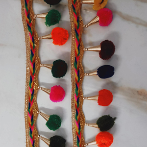 Rollos de borde de encaje adornado clásico para boutiques de moda y exportadores a granel listos con múltiples opciones de estilo - Product Image 3