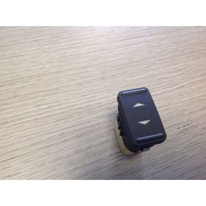 Bouton de la 3ème série de berlines FORD Focus 3M5T14529BB 03168400 (04>08) - Product Image 1