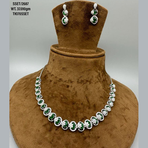 Joyería DE BODA zirconia cúbica colgante collares conjunto de joyería fiesta 925 plata esterlina verde piedras preciosas collar pendientes conjunto - Product Image 1