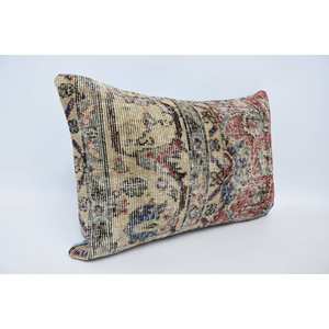 Almohada de lana de retazos Kantha bohemio, cojín decorativo de 16x24 pulgadas, patrón cuadrado Vintage Floral para sala de estar, ropa de cama, suelo - Product Image 3