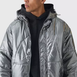 Chaqueta acolchada de invierno para hombre, precio al por mayor, cierre de cremallera, puños elásticos, capucha, logotipo personalizado, lona plateada metálica, suministro a granel - Product Image 3