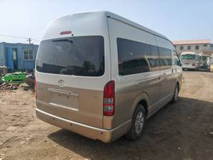 Precios en China: Camioneta/Minibús/Minivan Hiace Usada de 4 Cilindros, 4x2, <span class=keywords><strong>7</strong></span> y 15 <span class=keywords><strong>Plazas</strong></span>, Gasolina, Automática/Manual, en Venta - Product Image 4