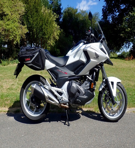 Moto sportive d'aventure NC750X DCT neuve avec garantie d'un an KE Origin maintenant disponible - Product Image 3