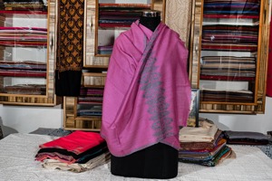 Coral Pink Solid Pattern Soft Wool Embroidered Handcrafted Kashmiri Shawl Elegant Winter Wear for Women Warm <b>Pashmina</b> Polyester - Product Image 4