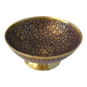 Cuenco de Pedestal de latón de alta calidad con acabado pulido grabado para mesa de cocina cuenco para servir vajilla cuenco - Product Image 1