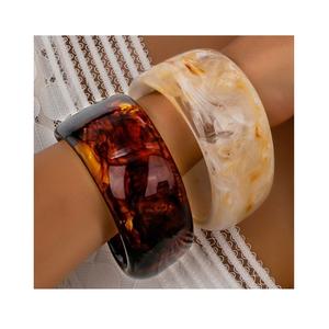 Stylish Resin Bangles for Women Lightweight Polished Jewelry Custom Colors Business Gift Use for Ethnic Western Fusion Wear - Product Image 4