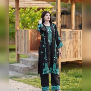 Conjunto exclusivo de Kurti y Palazzo de seda romana de diseñador con bordado pesado, trabajo de espejo y dupatta de georgette arrugada para mujer - Product Image 6