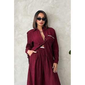 Blusas Plisadas para Mujer con Detalle de Lazo en la Espalda - Camisas al por Mayor - Product Image 5