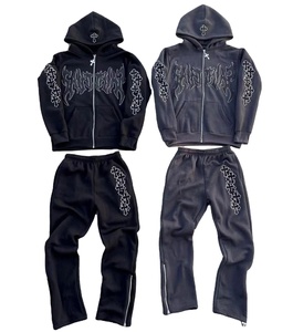 Puff Print Custom Logo Flare Sweatsuit Chándal 100 Algodón Raw Hem Hooded Flared Sweatsuit Pantalones Hombre Sweatsuit - Product Image 2