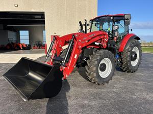 Tractor de Ruedas CASE IH L695 Usado en Buen Estado, 4WD, Rojo, para Uso Agrícola, Multifuncional - Product Image 3