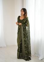 Saree uni en soie georgette douce avec feuille et petite dentelle et dentelle zalar attachée parfaite pour toutes les occasions