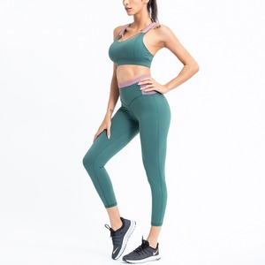 Créez votre propre ensemble de yoga pour femmes, vêtements de sport et de fitness, ensemble de yoga pour femmes, nouveau style, ensemble de yoga pour femmes en vente - Product Image 4