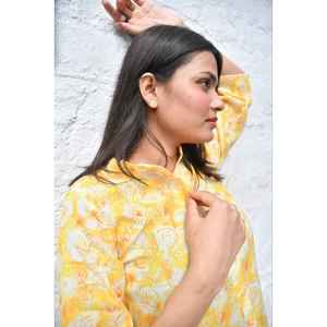 ชุดเซ็ตผ้าชีฟองลายดอกไม้สีเหลืองขาวสไตล์ลำลองสำหรับผู้หญิง ไซส์ XS เสื้อแขนสามส่วนสำหรับใส่ทุกวัน - Product Image 4