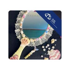 Miroir à main coquillage DISPONIBLE Miroir élégant et léger pour le toilettage quotidien Maquillage Vanité personnelle Utilisation Vietnam - Product Image 1