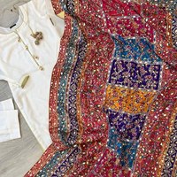NOUVEAU DESIGNER VÊTEMENT CASUEL IMPRIMÉ NUMÉRIQUE FANCY Faux Georgette KURTI-SET avec DUPATTA