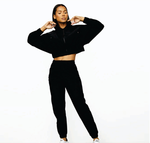 ชุดวอร์มคาร์โก้สำหรับผู้หญิงเสื้อและกางเกงผ้าทอโพลีอะไมด์15% สีดำยืดหยุ่นใส่สบายแบบ85% - Product Image 1