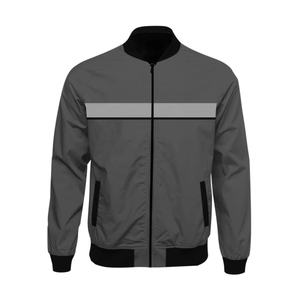 เสื้อแจ็กเก็ตยุทธวิธีสำหรับผู้ชายน้ำหนักเบา, เสื้อบอมเบอร์กันน้ำระบายอากาศได้ดีมีปกตั้งสำหรับฤดูหนาวชุดลำลอง - Product Image 3