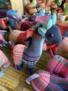 Juguetes y pasatiempos unisex al por mayor únicos brocado hecho a mano Mong Sapa mono étnico juguetes de peluche a buen precio de Vietnam - Product Image 6