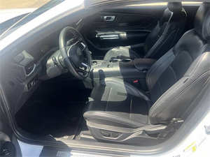 Usado 2024 F * ord Mustang EcoBoost - Product Image 3