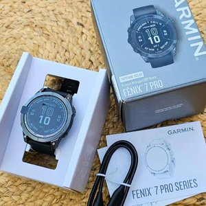 Montre intelligente GPS multisports Fenix 7S Pro Solar/Sapphire Solar, best-seller, 100% originale, scellée en usine - Product Image 1