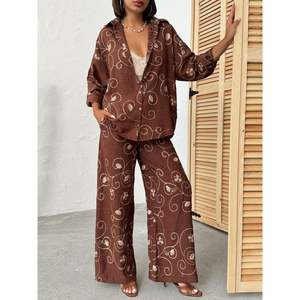 Pantalons brodés pour femmes en gros – Élégance et style pour vos tenues - Product Image 2