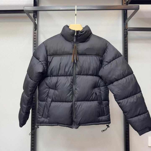 Veste matelassée légère pour homme pour l'hiver Manteau isolé à fermeture éclair complète avec col à capuche Vêtements d'extérieur chauds - Product Image 2