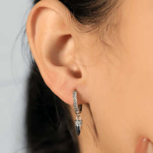 Pendientes de Plata Pura Zarkan, Estilo Bala, con Baño de Oro, Diseño Moderno con Puntas Religiosas, para Bodas, Fiestas o Regalos - Product Image 2