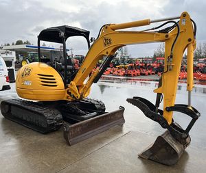 Retroexcavadora JCB 804 Usada/Nueva 2008 con Cuchilla Recta, Pulgar Hidráulico, Sistema Wain Roy Connect, Dos Cucharones, 45HP - Product Image 4