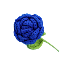 Bouquet de mariage en fleurs de rose colorées, fait main au crochet, en laine, par des confisieurs indiens