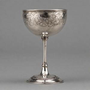 SoulChalice Divine Grace Adornado Metal Vino Cáliz Copa de acabado antiguo tradicional para rituales religiosos y altares de Iglesia - Product Image 2