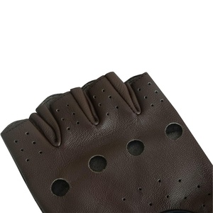Gants de musculation personnalisés OEM, en polyester, demi-doigts, pour hommes et femmes, pour la musculation et le bodybuilding. - Product Image 2