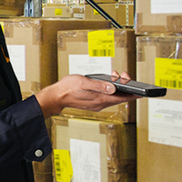 Ordinateur portable Android 14 de 5,5 pouces, 4G WiFi NFC RFID, lecteur de codes-barres 1D/2D, robuste IP68, gestion des stocks, processeur Qualcomm, 64 Go en stock