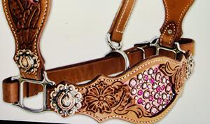 Équipement d'équitation anglais de qualité supérieure Fine pierre rose sculptée à la main cuivre plaqué tête cuir licou en gros pour chevaux - Product Image 5