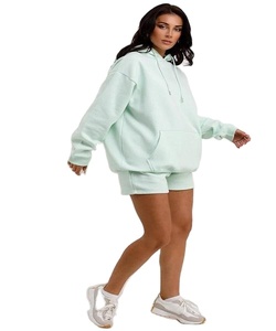Sweat à capuche pour femmes de qualité supérieure jupe assortie lavé ensembles jumeaux tenue pour tous les temps logo personnalisé sweat à capuche et short pour femmes - Product Image 5