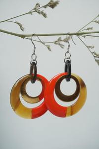 Boucles d'oreilles en corne de buffle naturelle uniques classiques faites à la main mode de luxe d'Inde - Product Image 3