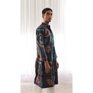 Chaqueta Larga Unisex de Algodón 100% con Bordado Suzani Multicolor, Estilo Casual con Diseño Floral y Cuello Mandarín para Primavera - Product Image 2