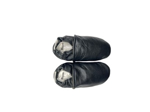 Chaussures pour bébé en cuir souple de qualité supérieure, fermeture à boucle, semelle souple, chaussures de premiers pas pour nourrissons et tout-petits avec personnalisation de marque, vente en gros - Product Image 4