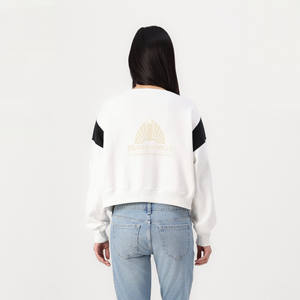 Sudadera Deportiva Corta de Manga Larga Estilo Streetwear de Invierno, Cuello Redondo, Estampado, 100% Algodón para Mujer, Personalizable - Product Image 3