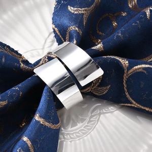 Elegante servilletero de oro y plata para Decoración de mesa de lujo, fiestas de boda, eventos, Hotel, comedor, diseño elegante de doble tono - Product Image 4