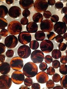 100% boutons en corne de buffle naturelle Boutons en corne vierge de haute qualité pour l'industrie des boutons directement de l'Inde par World Craft Impex - Product Image 3