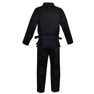 Tenue d'entraînement de karaté 100 % coton, durable et respirante pour des performances fiables lors des séances d'entraînement quotidien d'arts martiaux - Product Image 3